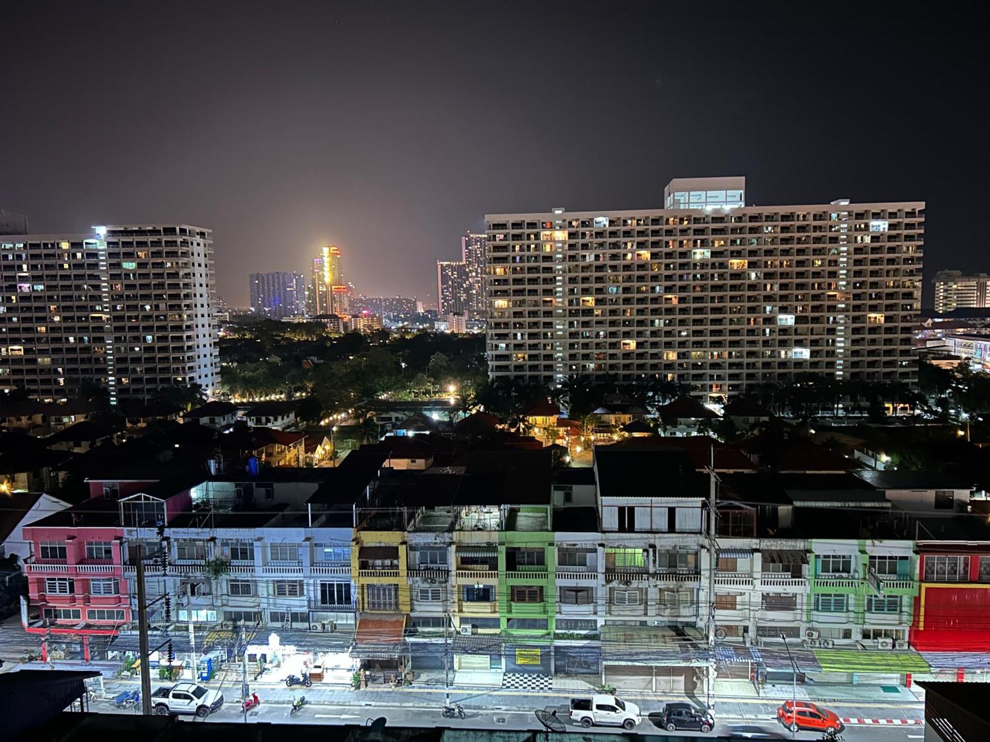 Mina View 9 Apartment Pattaya